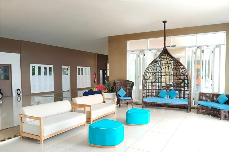 Royal Phala Cliff Beach Resort & Spa : Lobby