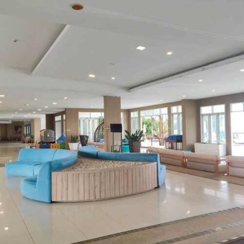 Royal Phala Cliff Beach Resort & Spa : Lobby
