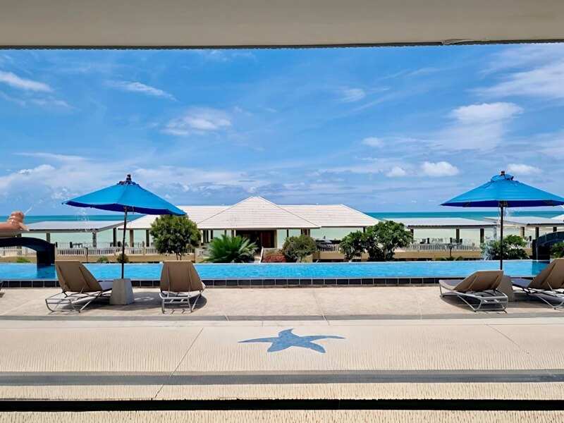 Royal Phala Cliff Beach Resort & Spa